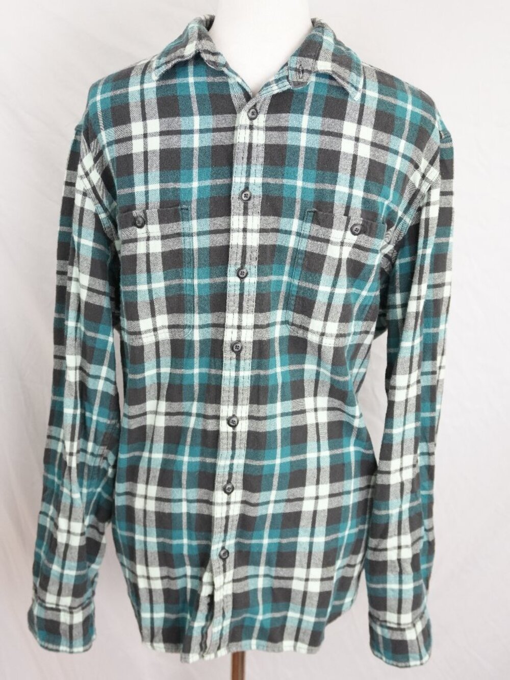GUC Sonoma Mens XL Plaid Button Down Shirt Teal Black 2 Pocket